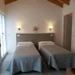 Sweet Homes בית הארחה 3*