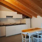 Sweet Homes בית הארחה לקו